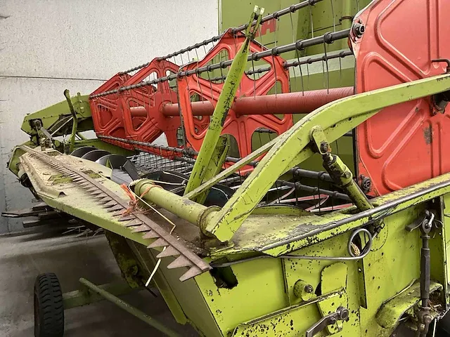 Claas dominator 85 compleet met maaibalk - afbeelding 24 van  34