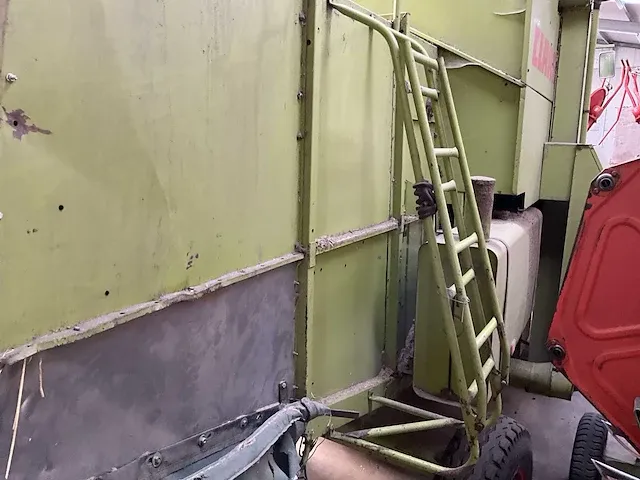 Claas dominator 85 compleet met maaibalk - afbeelding 29 van  34