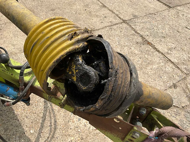 Claas markant 65 balenpers - afbeelding 20 van  22