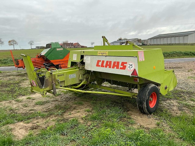 Claas markant 65 balenpers - afbeelding 12 van  16
