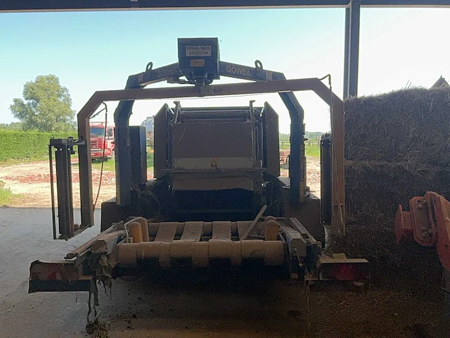 Claas rollant 255 rc uniwrap balenpers - wikkelsysteem - afbeelding 36 van  38