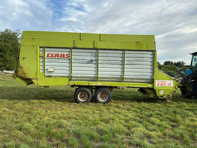 Claas sprint 440 s opraapwagen - afbeelding 14 van  17