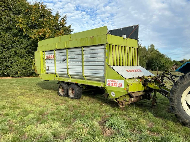 Claas sprint 440 s opraapwagen - afbeelding 15 van  17