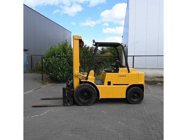 Clark - vorkheftruck - afbeelding 1 van  15