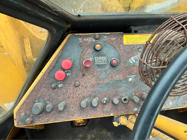 Clark bulldozer 55c - 1983 - afbeelding 17 van  31