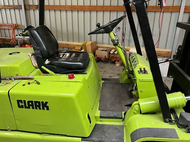 Clark vorkheftruck - afbeelding 3 van  20
