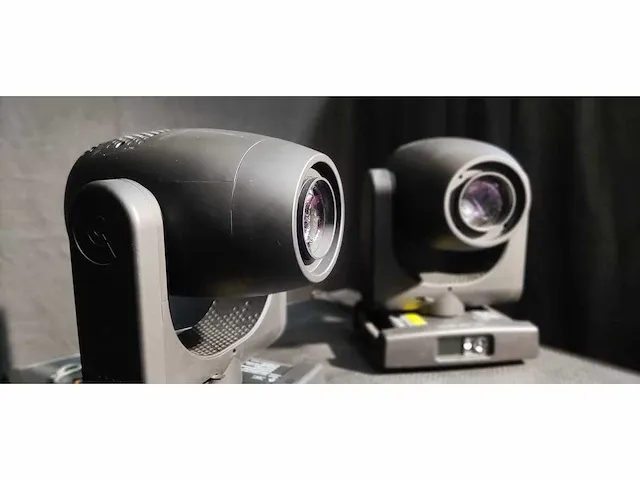 Clay paky - axcor spot 300 - spotlight (2x) - afbeelding 1 van  3