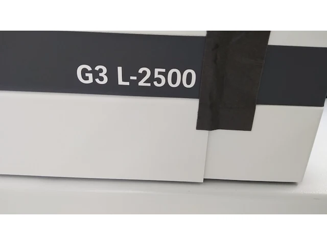 Cleanroom pvb cutting cel - afbeelding 12 van  15