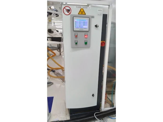 Cleanroom pvb cutting cel - afbeelding 25 van  29