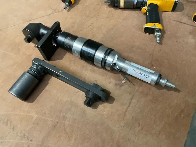 Cleco 75rnl 2x6 pneumatische haakse slagmoersleutel - afbeelding 1 van  4