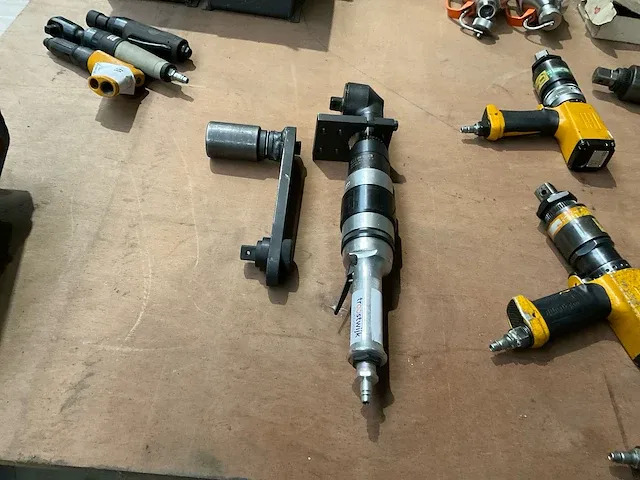 Cleco 75rnl 2x6 pneumatische haakse slagmoersleutel - afbeelding 2 van  4