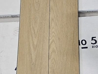 Click vinyl geïntegreerde ondervloer 10,5m² - afbeelding 1 van  4