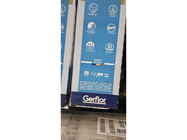 Click vinyl geïntegreerde ondervloer 24m² - afbeelding 5 van  6