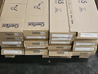 Click vinyl geïntegreerde ondervloer 34 m² - afbeelding 4 van  5