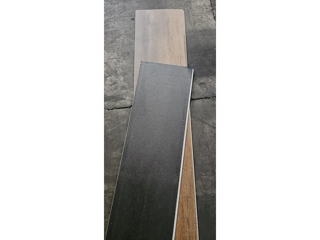 Click vinyl geïntegreerde ondervloer 40m² - afbeelding 3 van  5