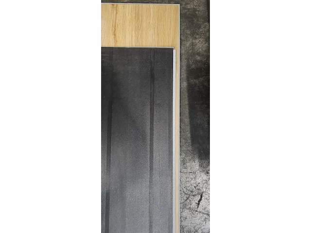 Click vinyl geïntegreerde ondervloer 43m² - afbeelding 4 van  6