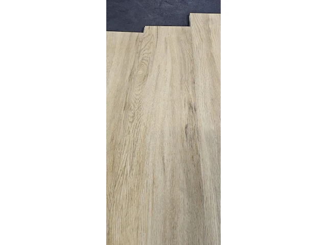 Click vinyl geïntegreerde ondervloer 75m² - afbeelding 2 van  6