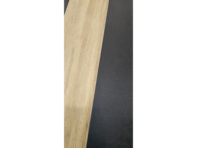 Click vinyl geïntegreerde ondervloer 75m² - afbeelding 4 van  6
