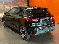 Clio - afbeelding 24 van  27