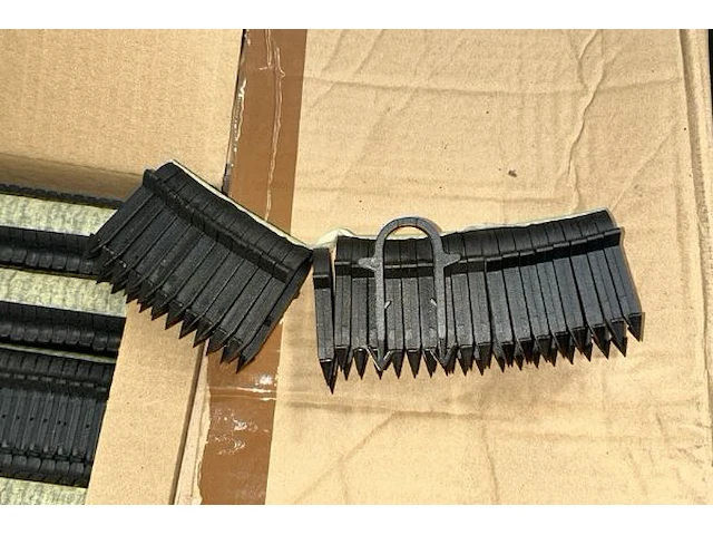 Clips voor tracker - afbeelding 2 van  3