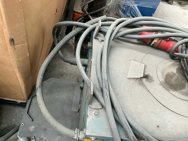 Cloos glv350n mig lasapparaat - afbeelding 4 van  5
