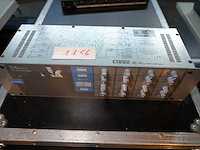 Cloud electronics - z4 mk4 - four-zone venue mixer - afbeelding 1 van  2