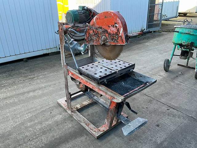 Cm 501 steenzaagmachine - afbeelding 13 van  18