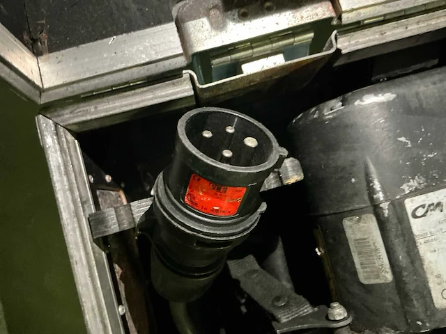 Cm elektrische kettingtakel (2x) - afbeelding 4 van  6