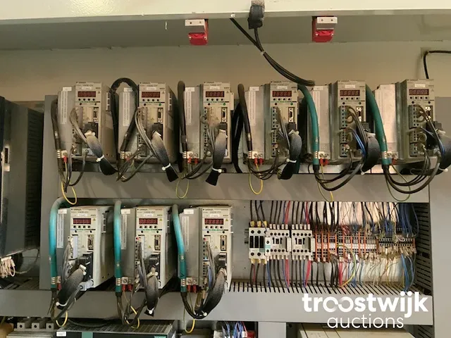Cnc bewerkingscentra - afbeelding 12 van  27