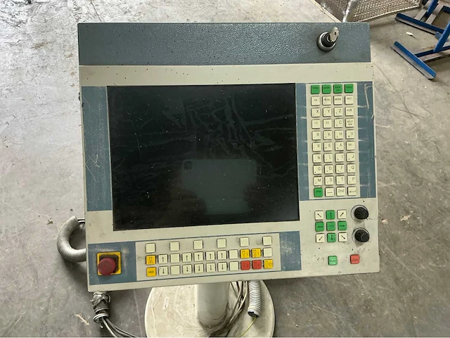 Cnc computer terminal - afbeelding 2 van  6