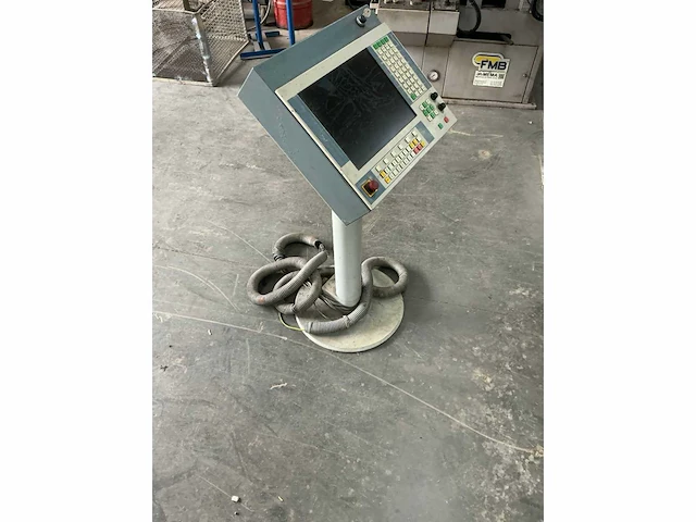 Cnc computer terminal - afbeelding 5 van  6