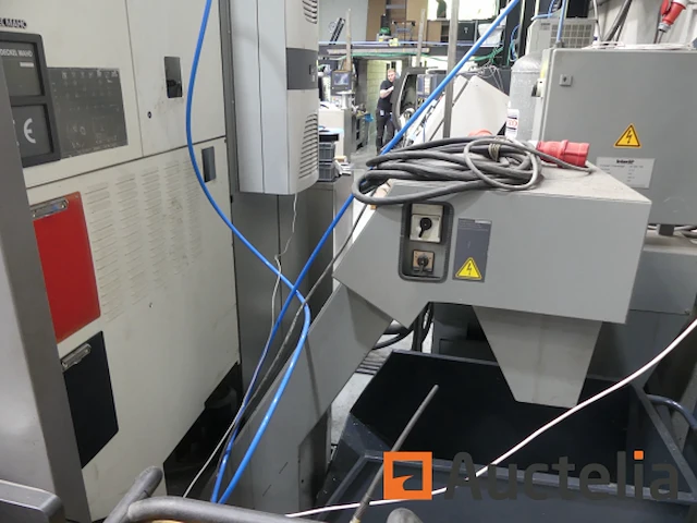 Cnc deckel maho dmu 80p gelijktijdige 5-assige freesmachine - afbeelding 9 van  34