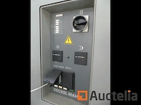 Cnc deckel maho dmu 80p gelijktijdige 5-assige freesmachine - afbeelding 16 van  34