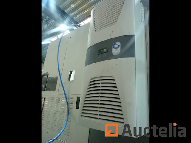 Cnc deckel maho dmu 80p gelijktijdige 5-assige freesmachine - afbeelding 21 van  34