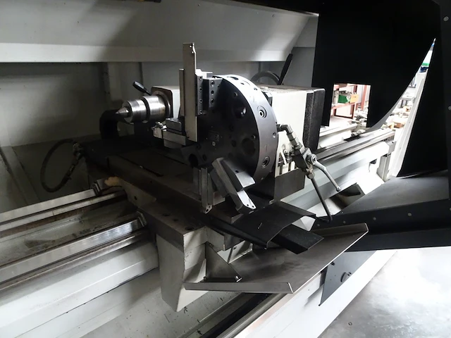 Cnc draaibank hako - afbeelding 5 van  8