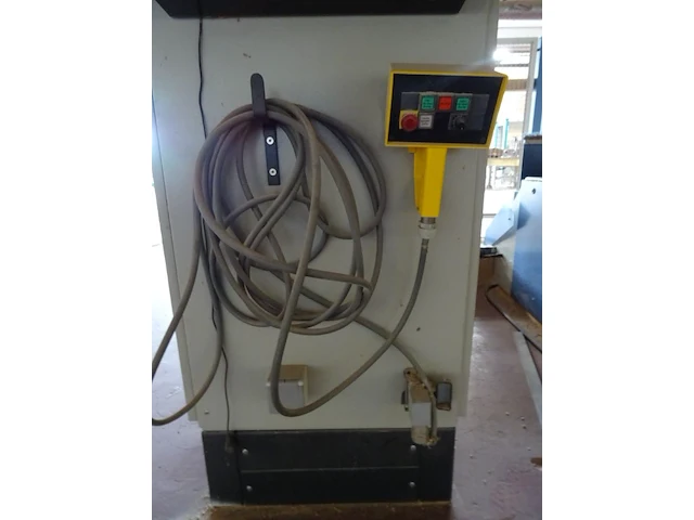 Cnc houtfreesmachine mkm - afbeelding 13 van  39