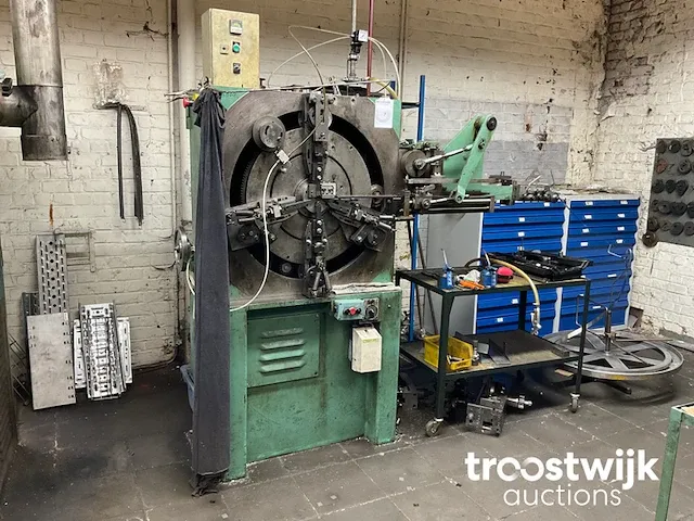 Cnc veren buig- en vormmachine - afbeelding 1 van  11