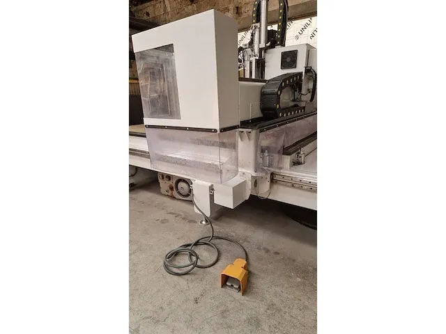 Cnc vlakbed freesmachine - afbeelding 2 van  8