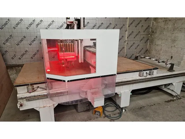 Cnc vlakbed freesmachine - afbeelding 6 van  8