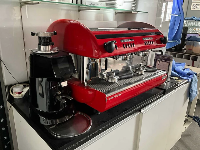 Co- 04 espresso koffiemachines - afbeelding 5 van  11