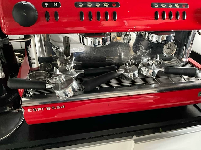 Co- 04 espresso koffiemachines - afbeelding 10 van  11