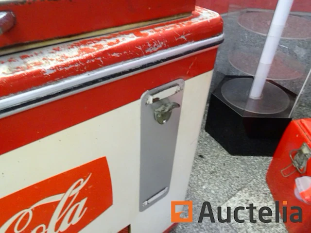 Coca-cola 50's dressoir vriezer - afbeelding 5 van  21
