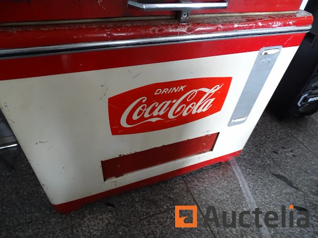 Coca-cola 50's dressoir vriezer - afbeelding 14 van  21