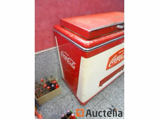 Coca-cola 50's dressoir vriezer - afbeelding 16 van  21