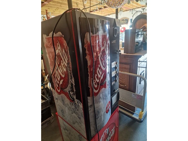 Coca cola automaat - afbeelding 2 van  3