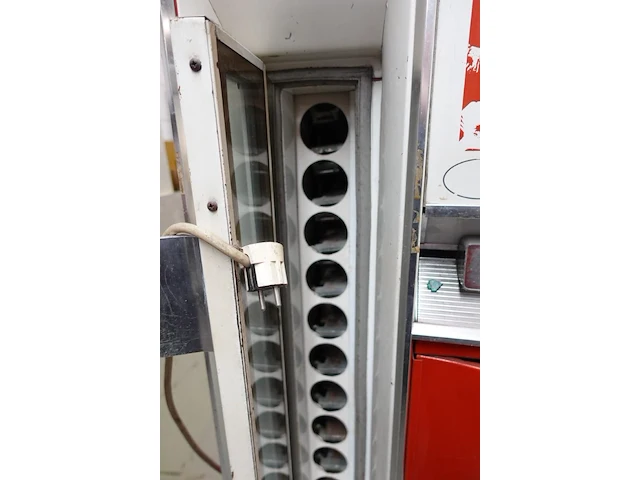 Coca-cola automaat - afbeelding 8 van  11