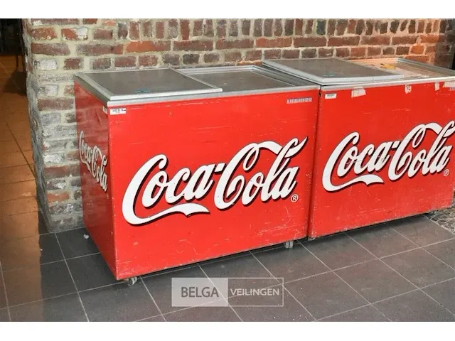 Coca cola frigo afm ±102x62x88 - afbeelding 1 van  2