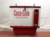 Coca cola oude frigo