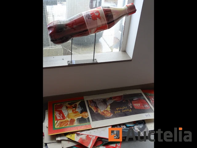Coca-cola posters, coca-cola fles - afbeelding 17 van  31