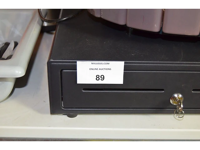 Coin sorter euro 0128582, kassa geldlade, thermosfles, pcv bak met bestek, pvc mora serviette en vorken dispenser - afbeelding 2 van  9